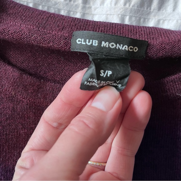 Club Monaco Merino Wool Sweater in Burgundy Size Small - Picture 5 of 12